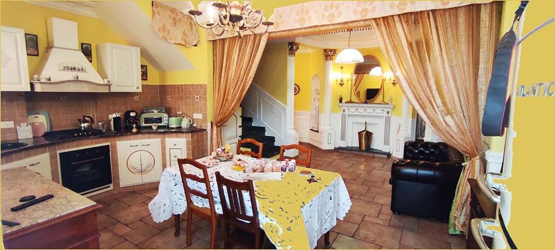 Bed And Breakfast Sopranos La Spezia Exterior photo
